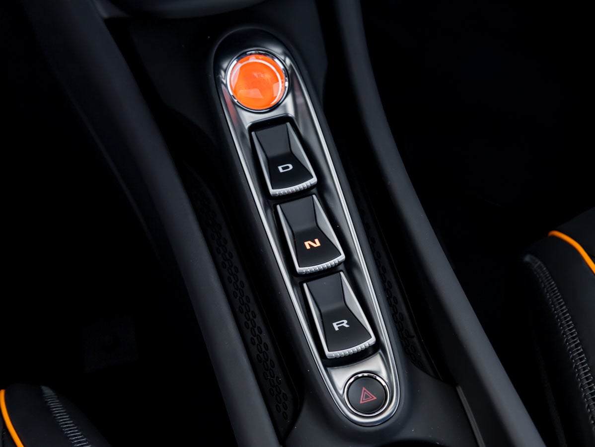 2026 McLaren Artura Spider