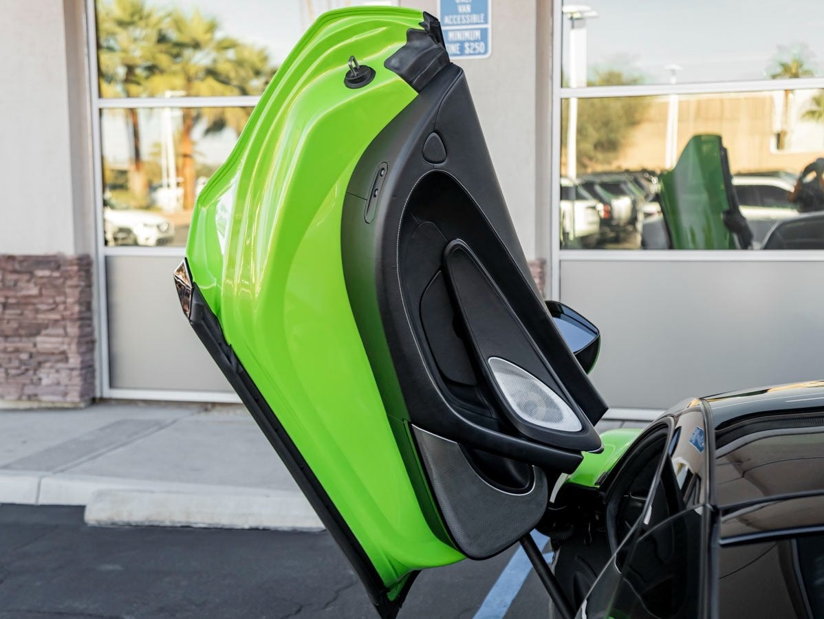 2023 McLaren GT Base