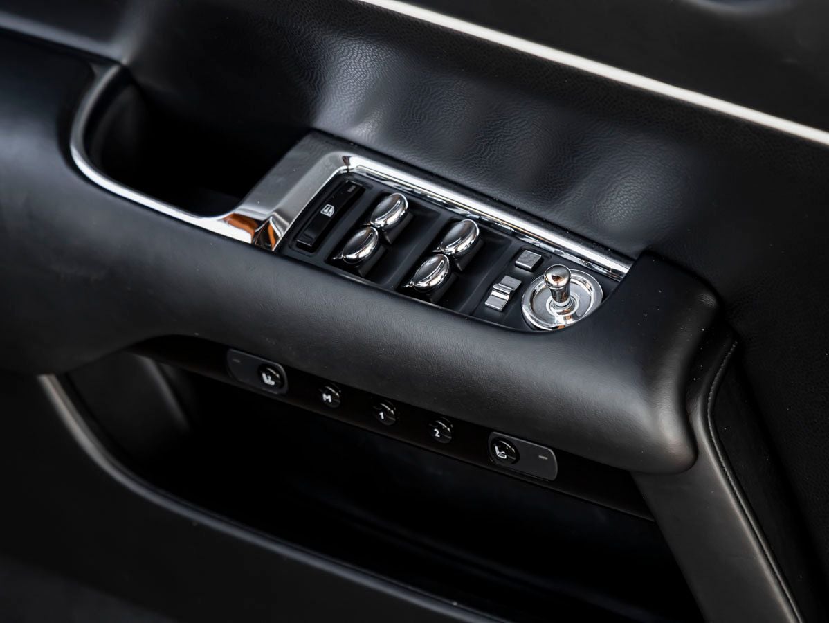 2018 Rolls-Royce Dawn 