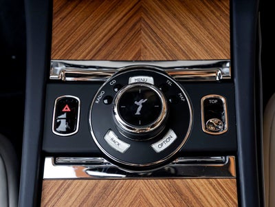 2016 Rolls-Royce Dawn Base