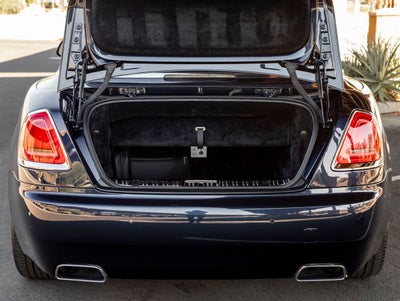 2016 Rolls-Royce Dawn Base