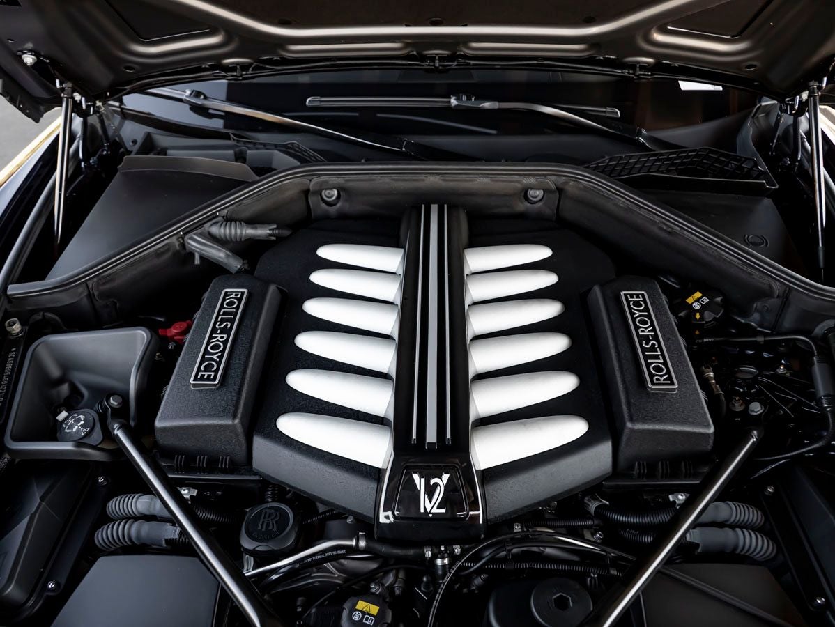 2016 Rolls-Royce Dawn Base