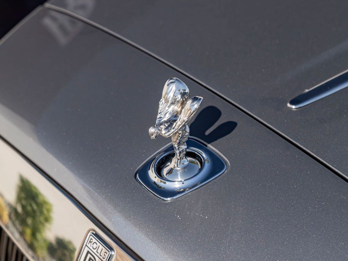 2016 Rolls-Royce Dawn Base