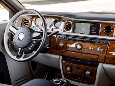 2016 Rolls-Royce Phantom 