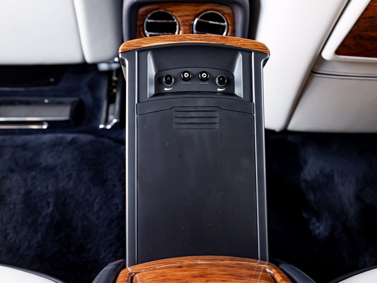 2016 Rolls-Royce Phantom 