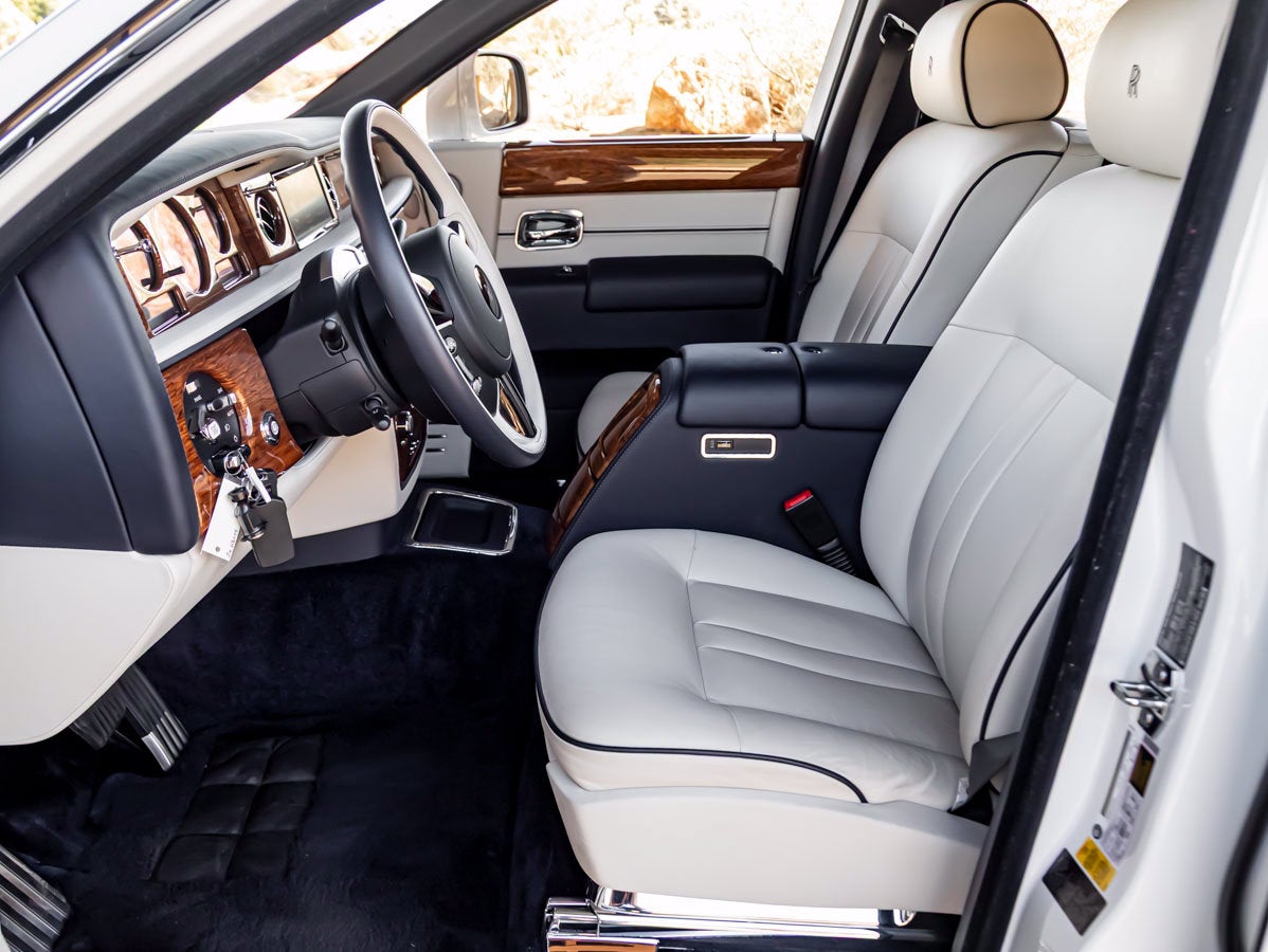 2016 Rolls-Royce Phantom 