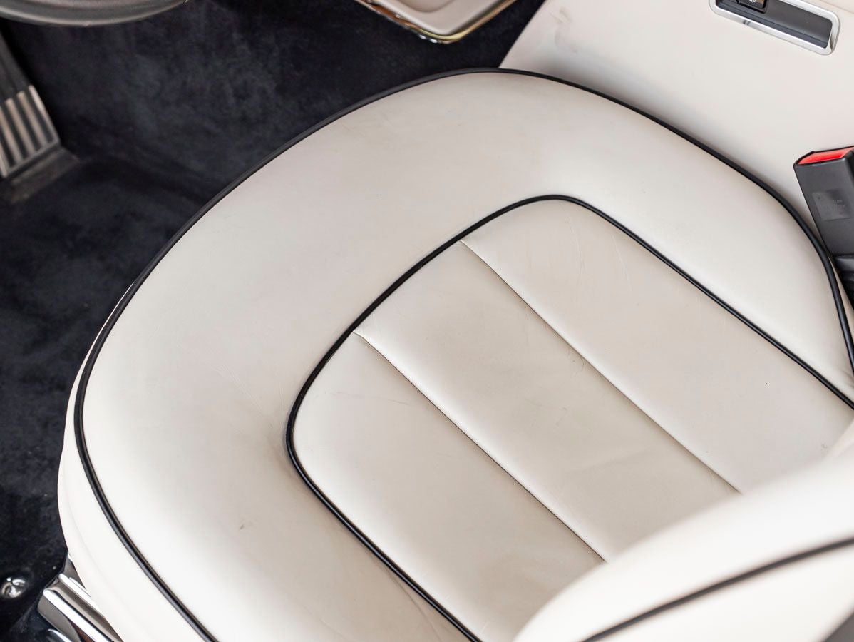 2015 Rolls-Royce Phantom Drophead Coupe 