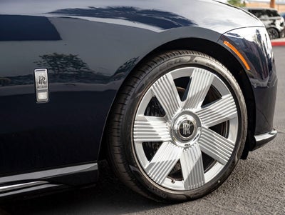 2025 Rolls-Royce Spectre 