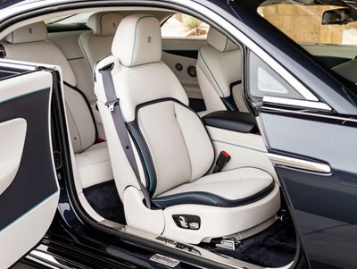 2025 Rolls-Royce Spectre 