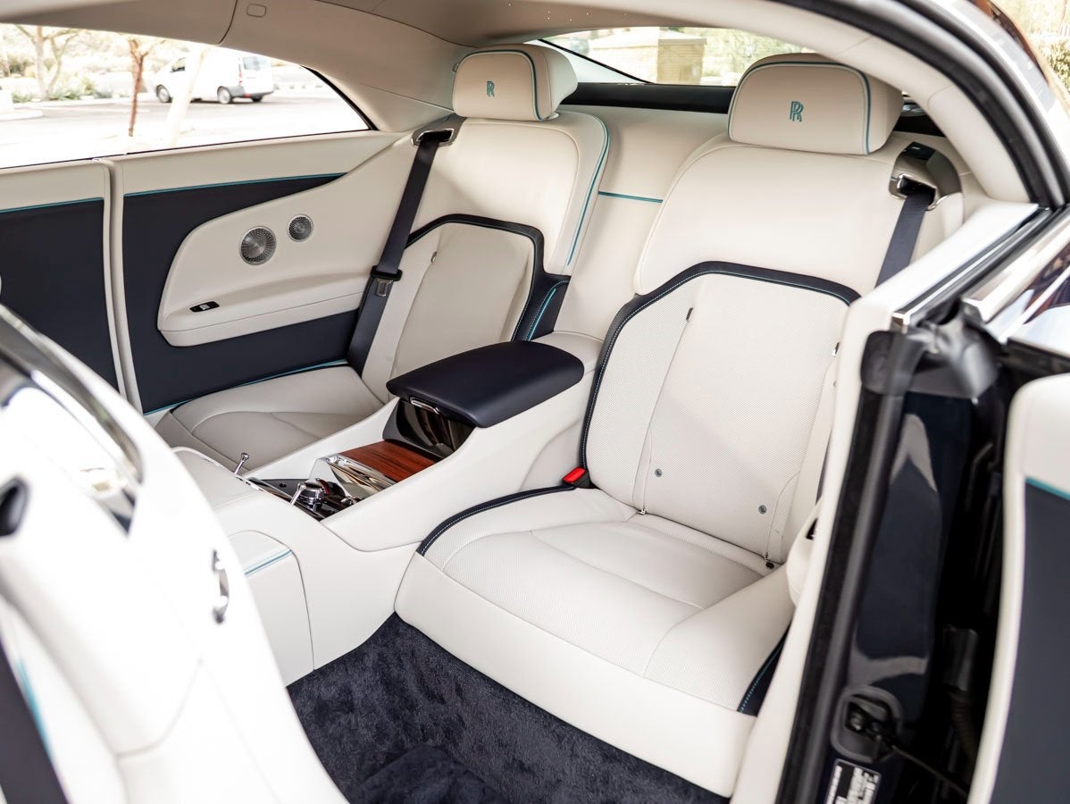 2025 Rolls-Royce Spectre 