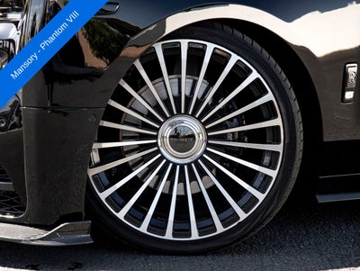 2023 Rolls-Royce Phantom 