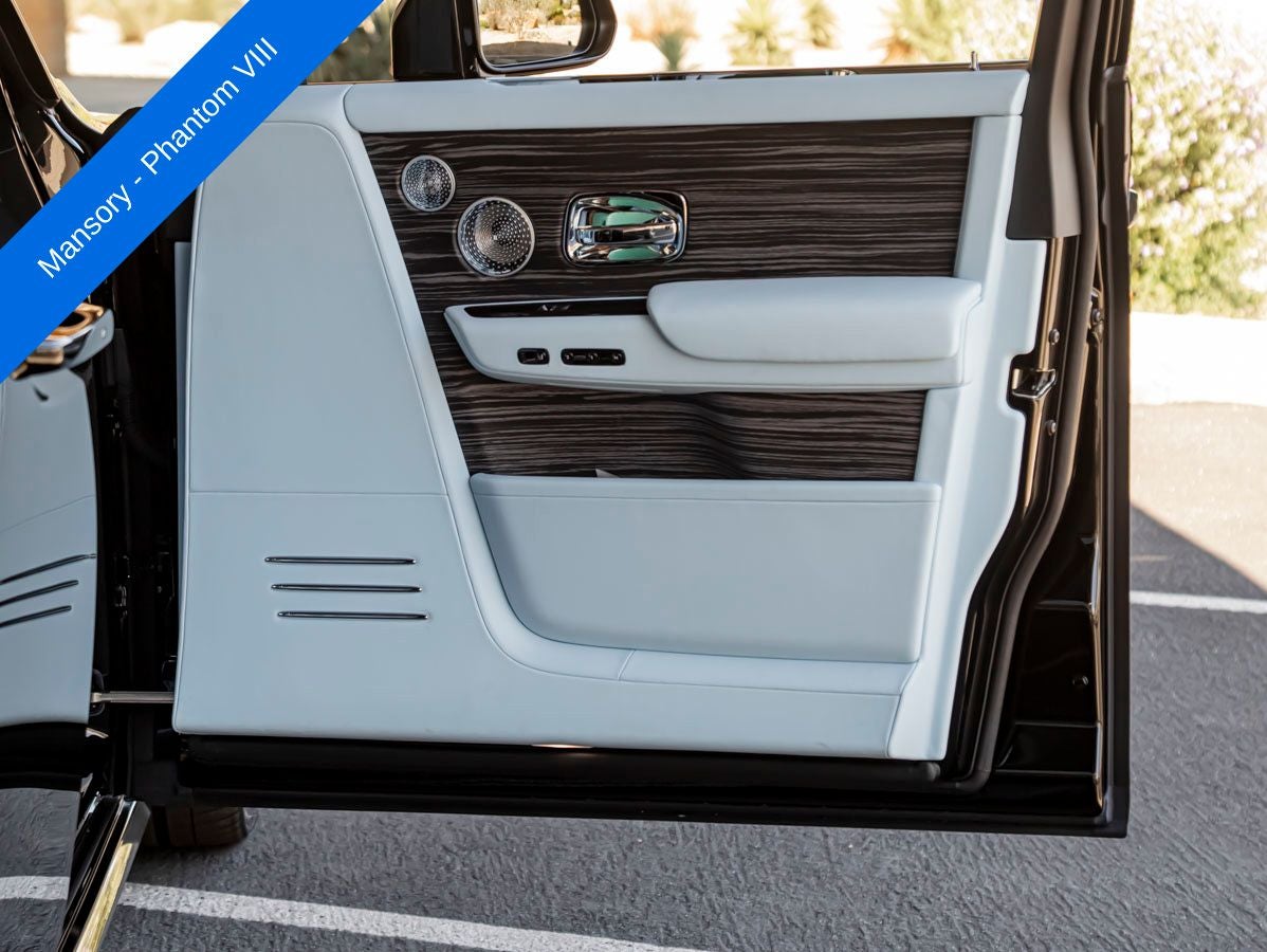 2023 Rolls-Royce Phantom 