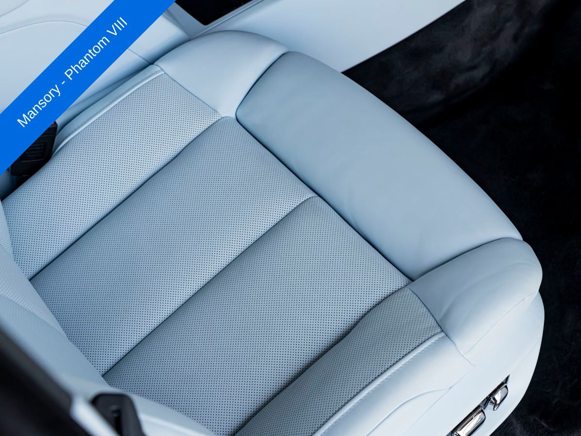 2023 Rolls-Royce Phantom 