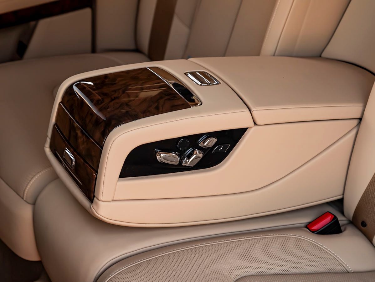 2024 Rolls-Royce Ghost 