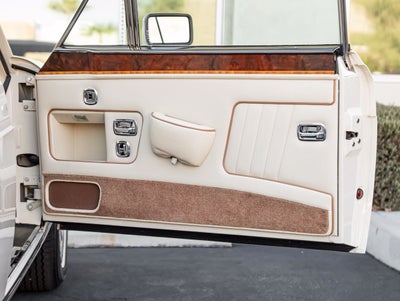 1991 Rolls-Royce Corniche 