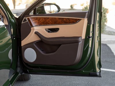 2022 Bentley Flying Spur Hybrid Base