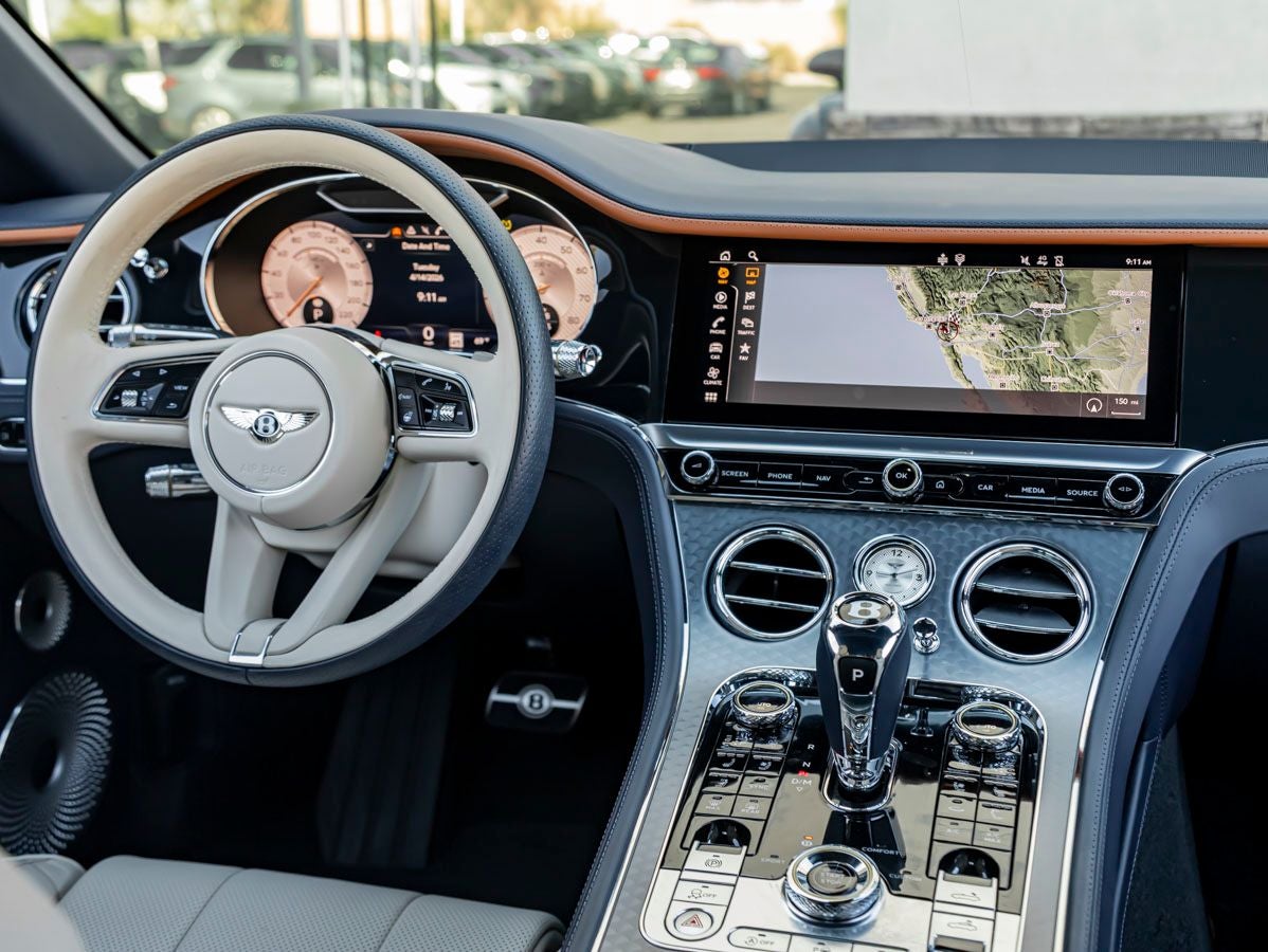 2024 Bentley Continental GTC Mulliner V8