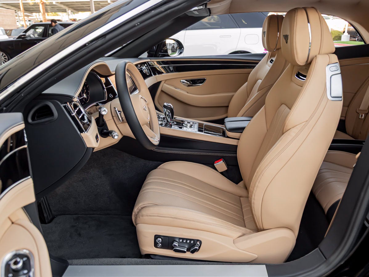 2024 Bentley Continental GTC V8