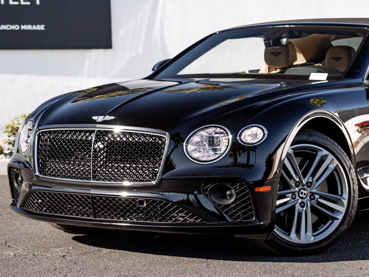 2024 Bentley Continental GTC V8