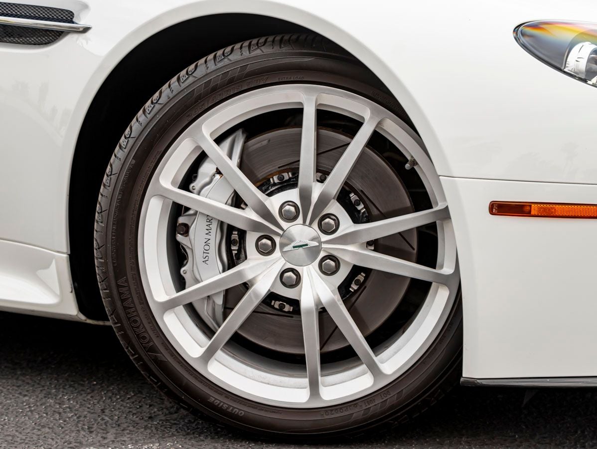 2013 Aston Martin V8 Vantage S Base