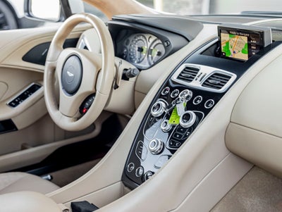 2014 Aston Martin Vanquish V12 Coupe