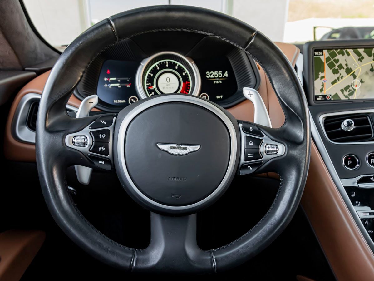 2017 Aston Martin DB11 Base