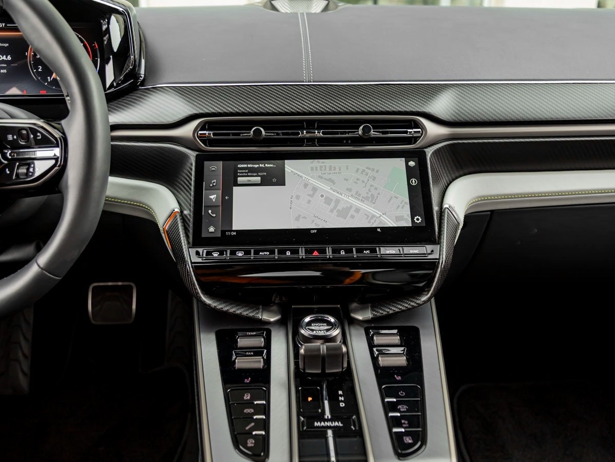 2025 Aston Martin Vanquish V12 Coupe