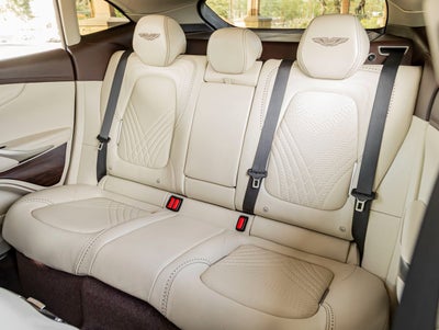 2021 Aston Martin DBX Base