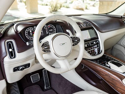 2021 Aston Martin DBX Base