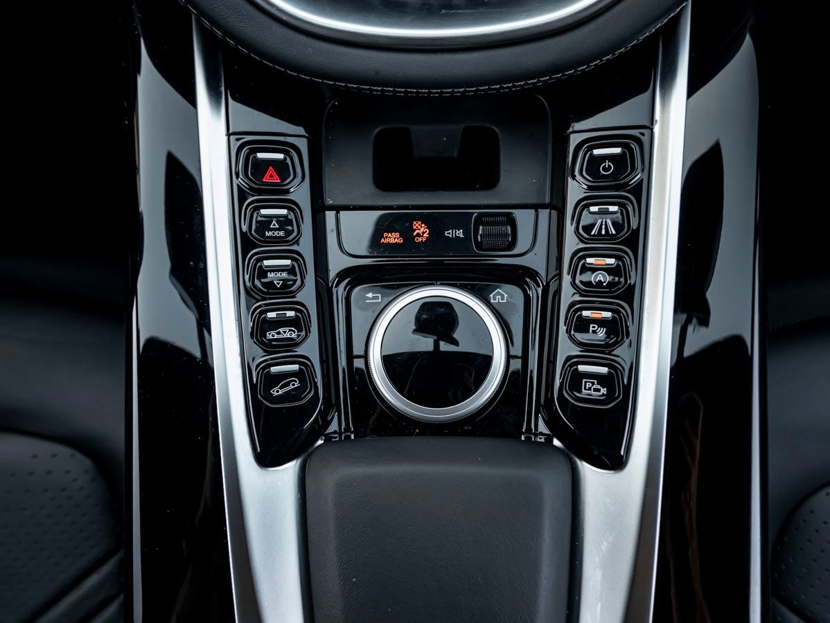 2024 Aston Martin DBX Base