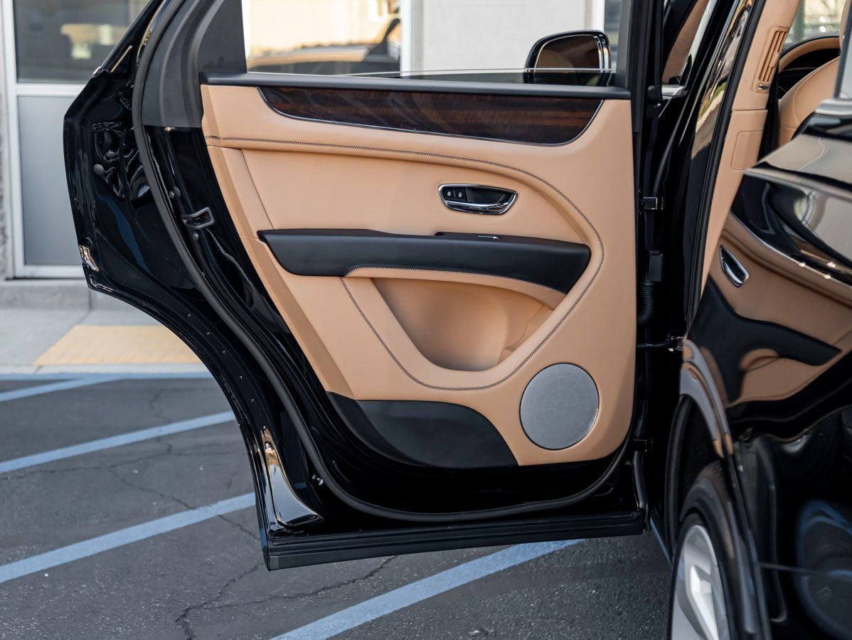 2023 Bentley Bentayga V8