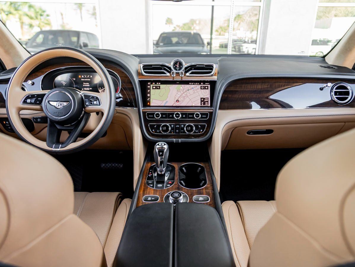 2023 Bentley Bentayga V8