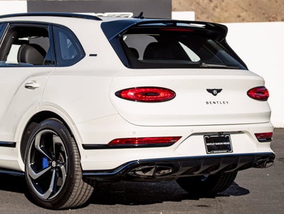 2025 Bentley Bentayga V8 S Black Edition