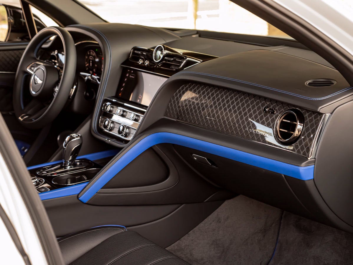 2025 Bentley Bentayga V8 S Black Edition