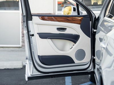 2023 Bentley Bentayga EWB Base