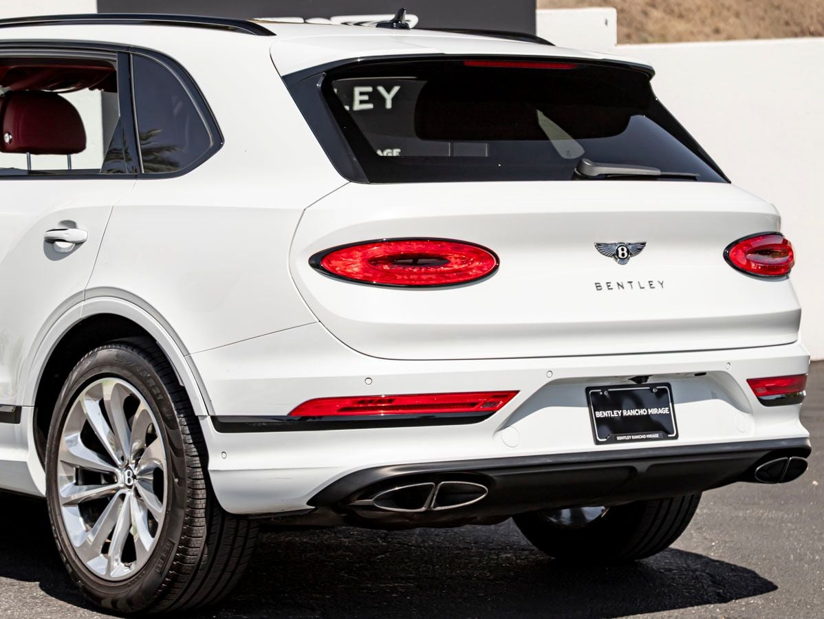 2023 Bentley Bentayga EWB Base