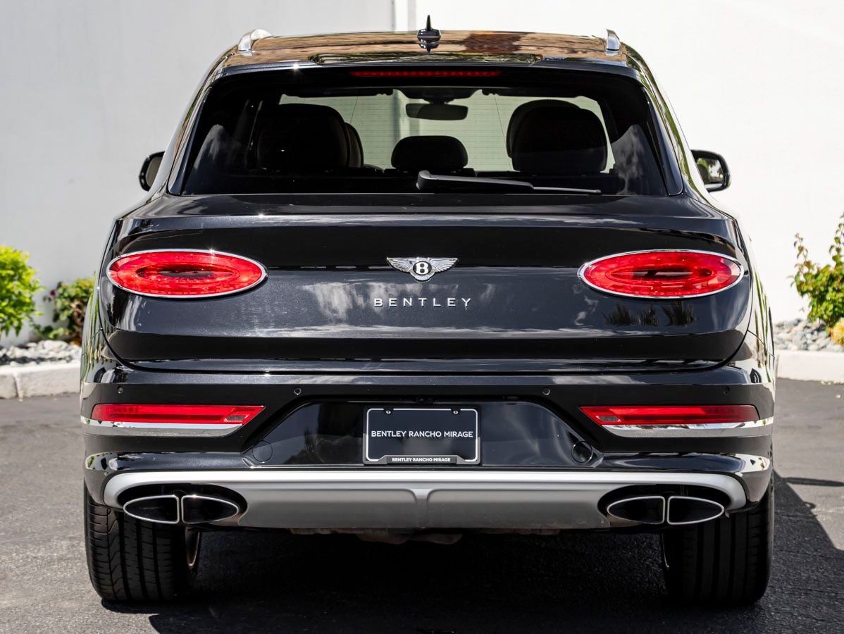 2023 Bentley Bentayga EWB Base