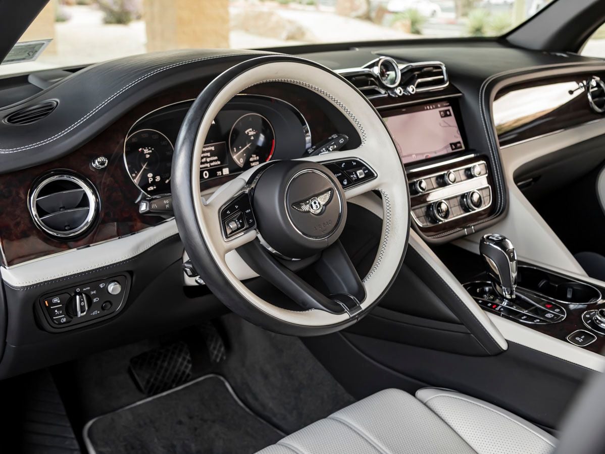2023 Bentley Bentayga EWB Base
