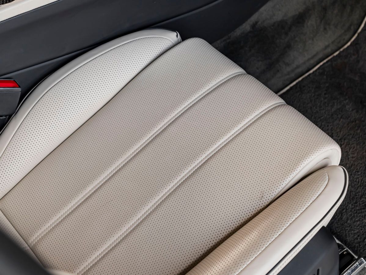 2023 Bentley Bentayga EWB Base