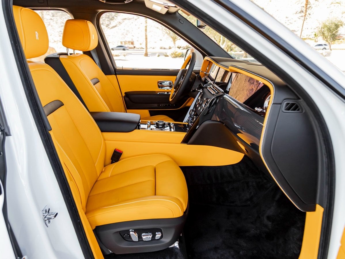 2026 Rolls-Royce Black Badge Cullinan