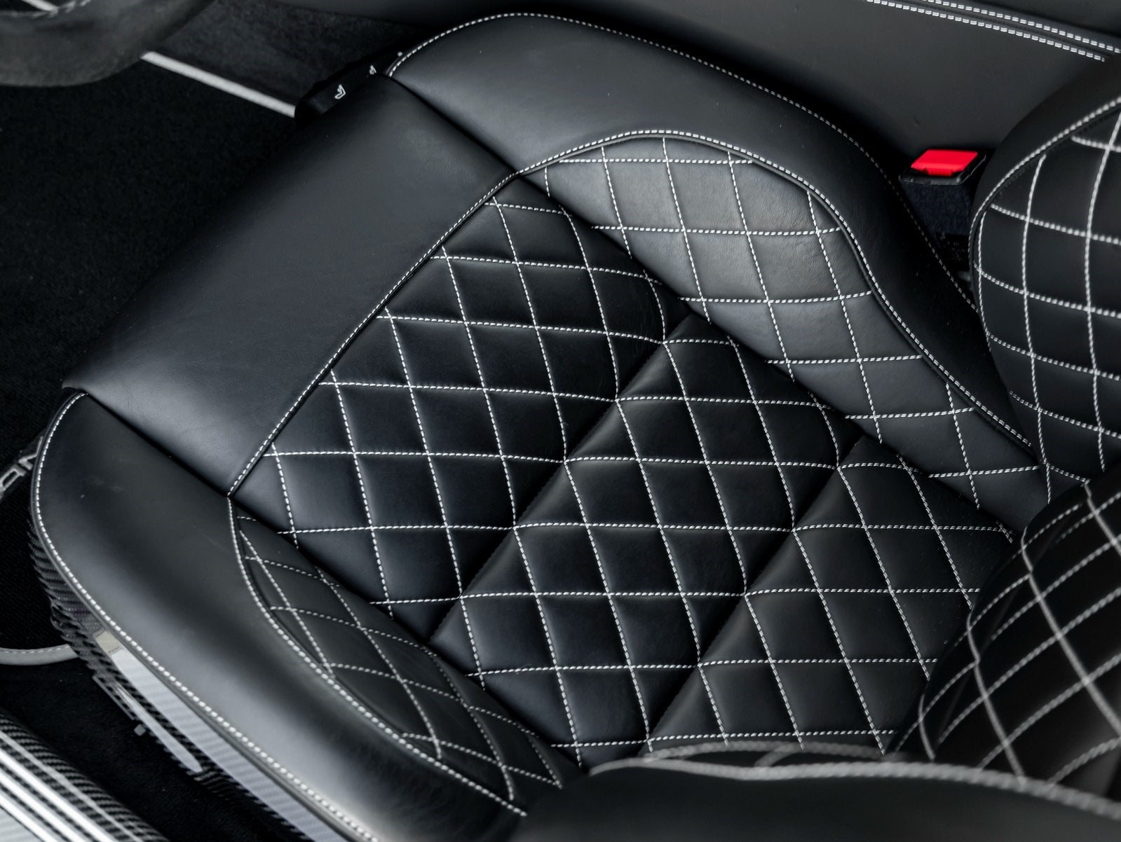 2015 Mercedes-Benz SLS AMG® GT Final Edition