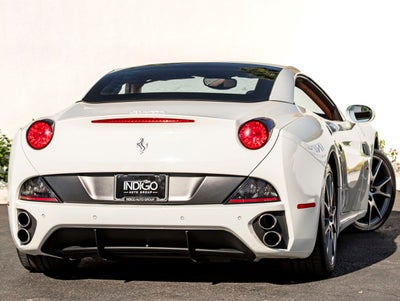 2010 Ferrari California Base