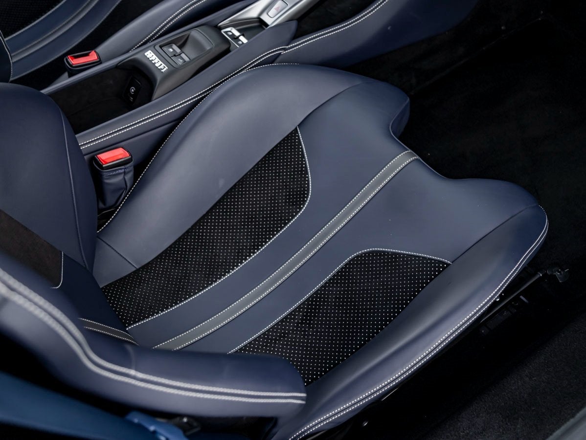 2022 Ferrari F8 Spider Base