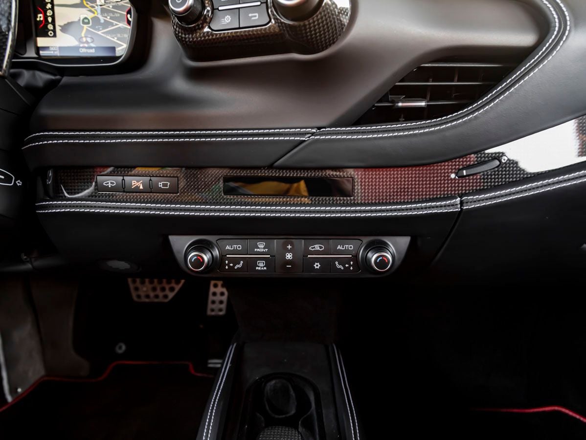 2022 Ferrari F8 Spider Base