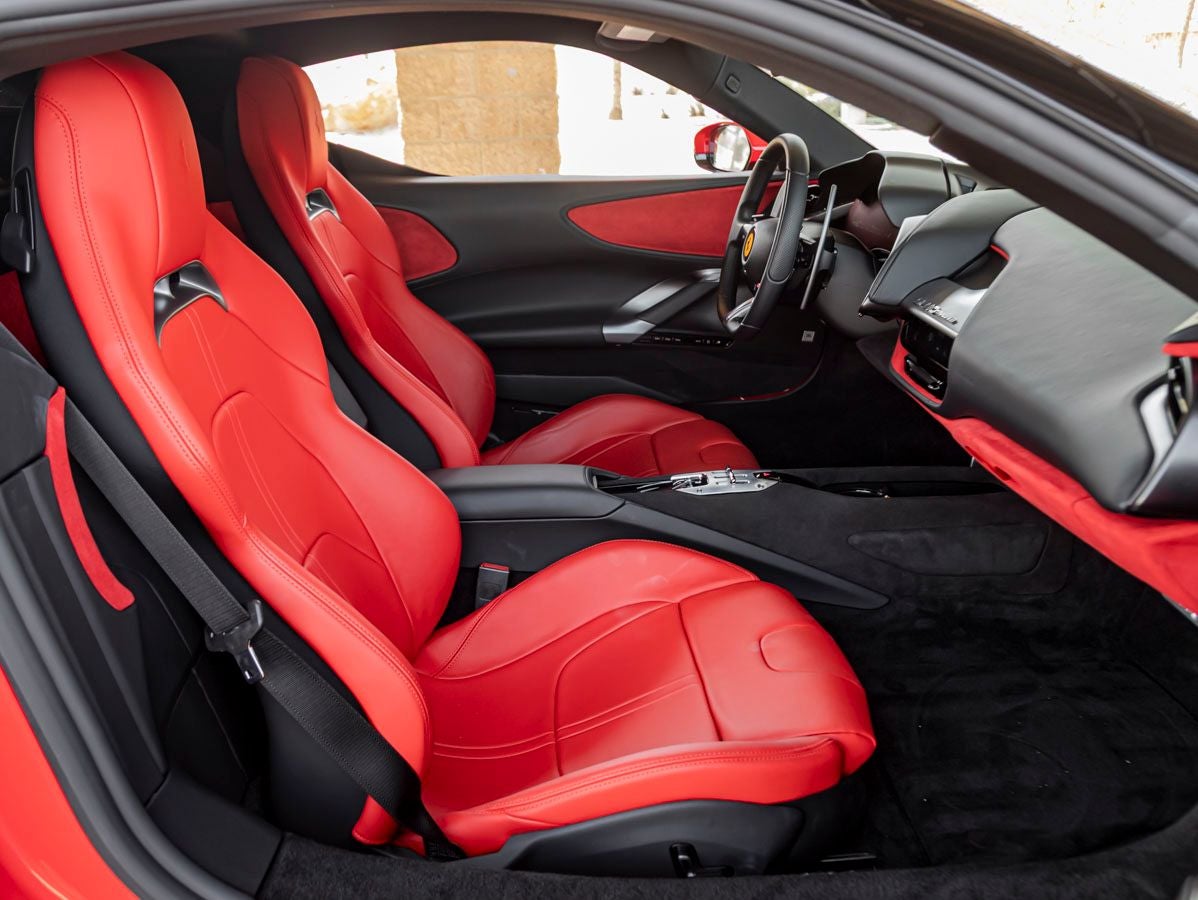 2022 Ferrari SF90 Stradale Base