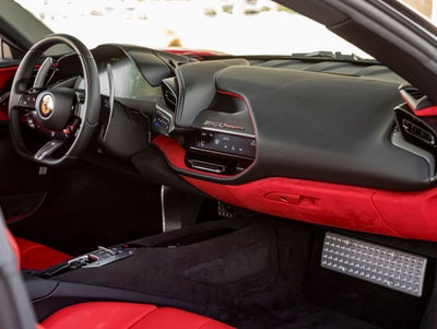 2022 Ferrari SF90 Stradale Base