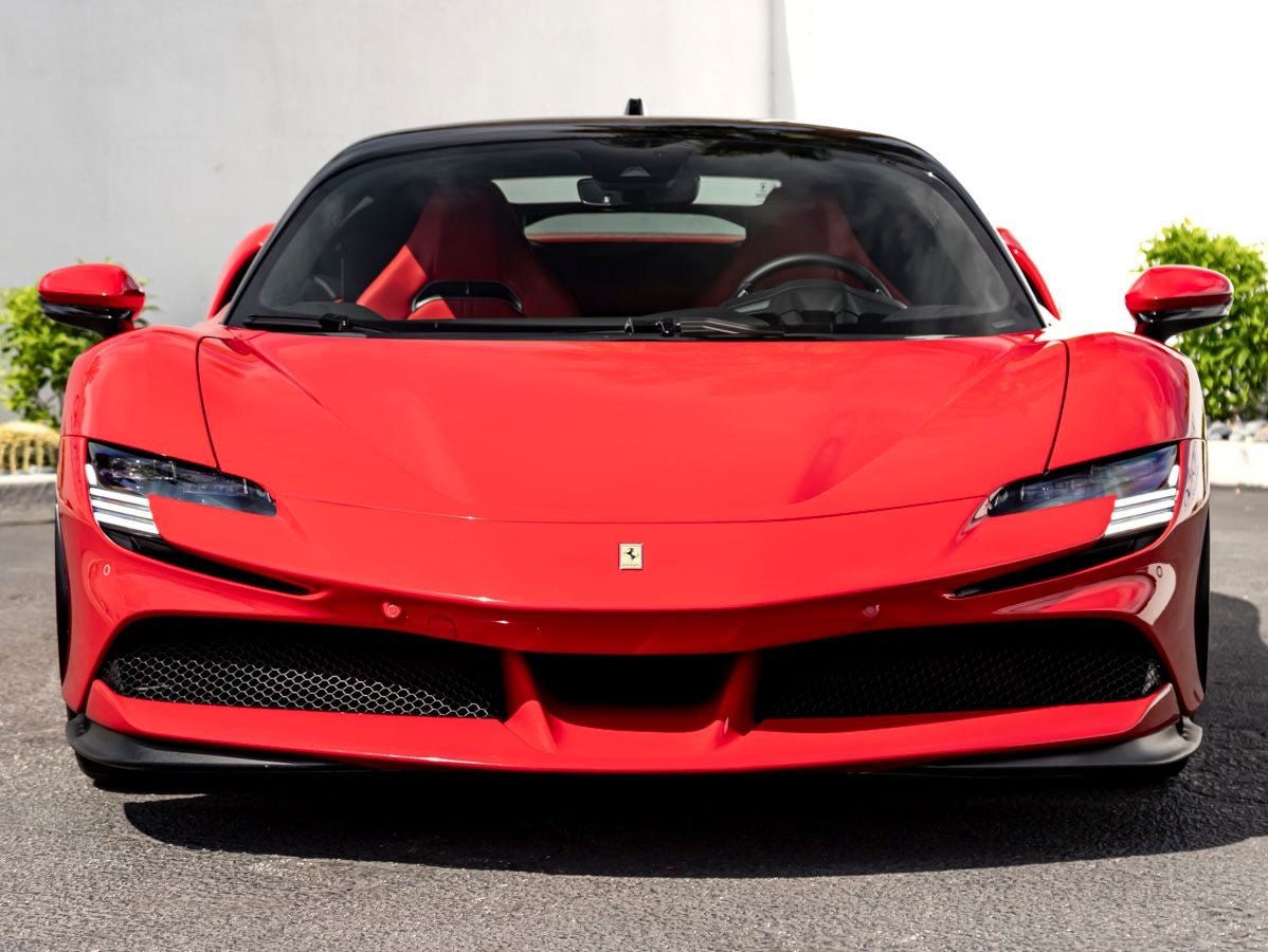 2022 Ferrari SF90 Stradale Base