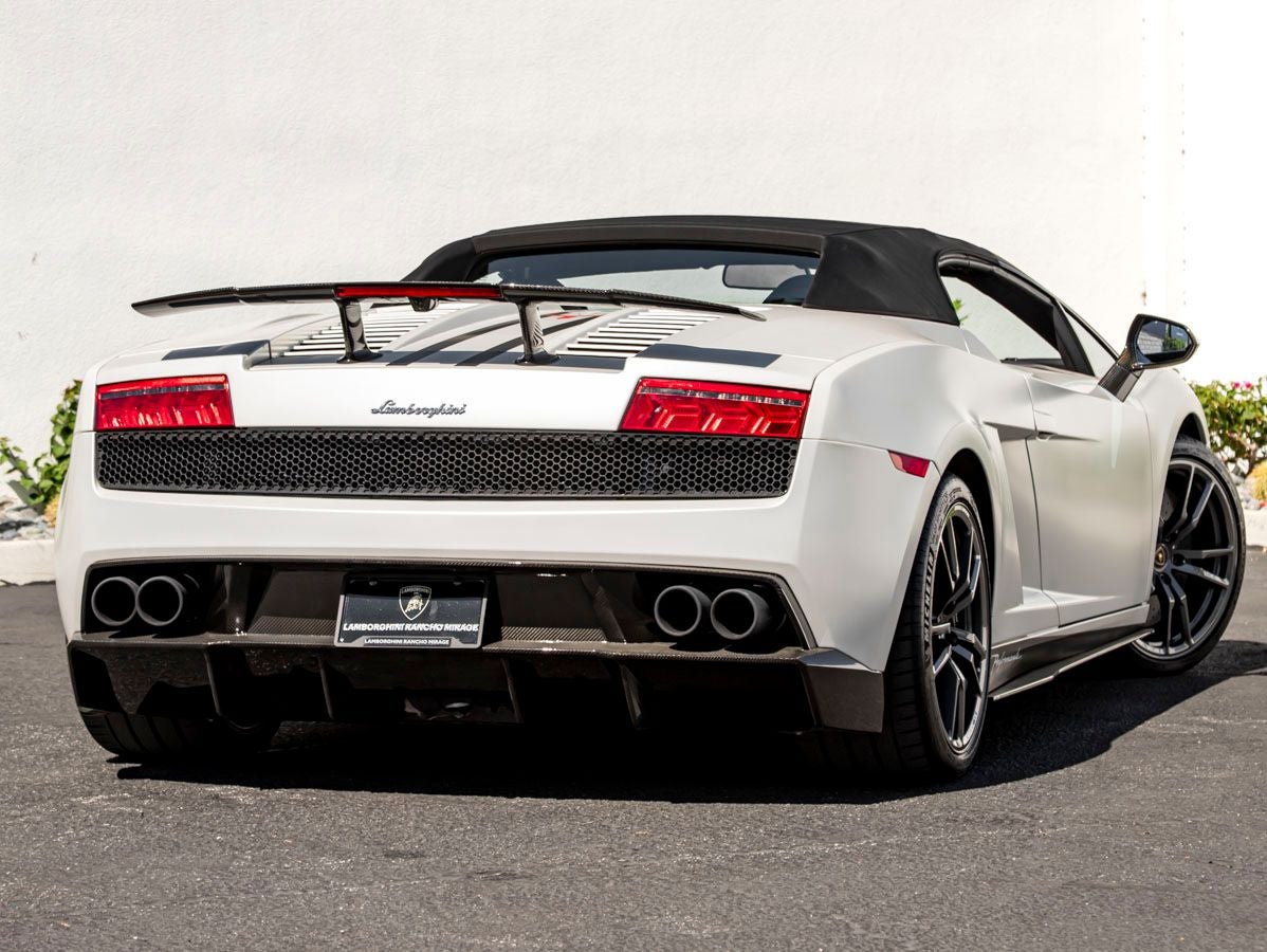 2012 Lamborghini Gallardo LP570-4 Spyder Performante