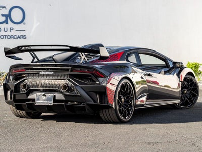 2022 Lamborghini Huracan STO Base
