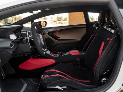 2024 Lamborghini Huracan STO Base